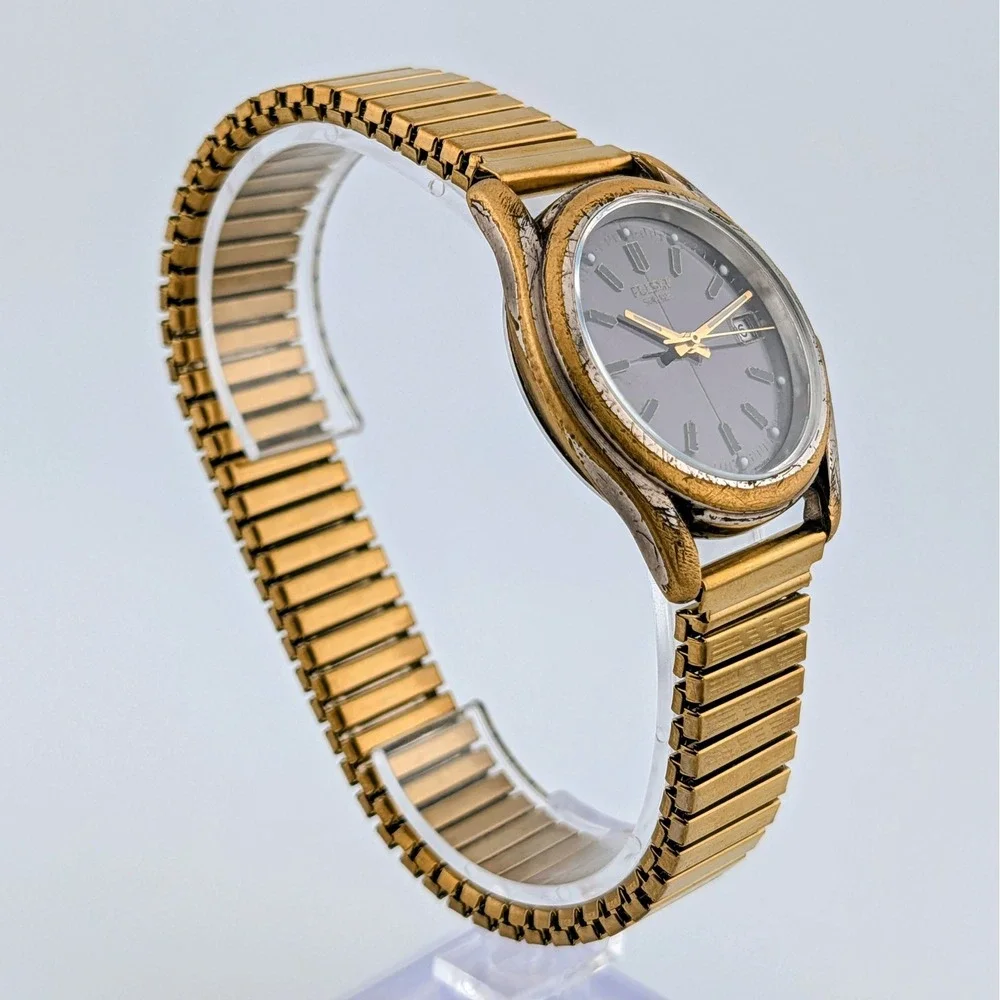 Pulsar vintage solar